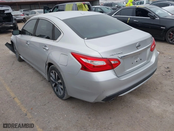 2017 Nissan Altima 2.5 SR with VIN 1N4AL3AP6HC293878, listed as a IAAI auction lot 41582060 with 154,542 mi miles. Bid and sale history available at carsss.com. Image 3.