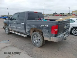 2010 Chevrolet Silverado 1500 LT with VIN 3GCRCSE0XAG228684, listed as a IAAI auction lot 40975818 with 264,129 mi miles and . Bid and sale history available at DreamBid. Image 3.