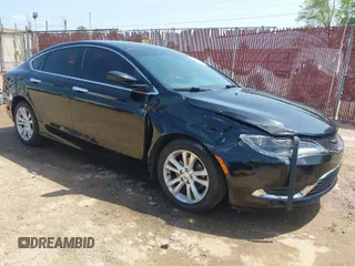 2015 Chrysler 200 Limited with VIN 1C3CCCABXFN661489, listed as a IAAI auction lot 41919598 with 169,131 mi miles. Bid and sale history available at carsss.com. Image 1.