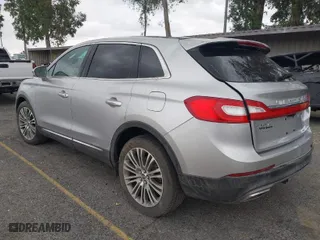 2016 Lincoln MKX Reserve with VIN 2LMTJ8LR3GBL52307, listed as a IAAI auction lot 35271548 with 55,940 mi miles. Bid and sale history available at carsss.com. Image 3.