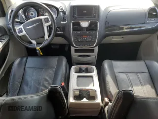 2015 Chrysler Town & Country Touring L with VIN 2C4RC1CG0FR513812, listed as a Copart auction lot 77467854 with 157,196 mi miles and Clean Title. Bid and sale history available at DreamBid. Image 8.