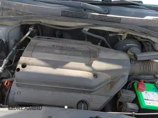 2004 Honda Odyssey EX-L with VIN 5FNRL18964B125664, listed as a IAAI auction lot 41531606 with 327,493 mi miles and . Bid and sale history available at DreamBid. Image 10.