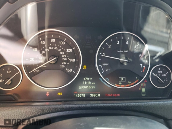 2013 BMW 3 Series 328i z VIN WBA3C1G59DNR46373, wystawiony jako Copart lot #60681655 z przebiegiem 145 678 mil mil oraz Szkoda całkowita • Salvage title. Historia ofert i sprzedaży dostępna na DreamBid. Obrazek 9.