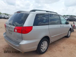 2006 Toyota Sienna CE with VIN 5TDZA23C46S415995, listed as a IAAI auction lot 42063692 with 267,209 mi miles. Bid and sale history available at carsss.com. Image 4.