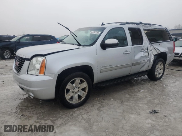 2014 GMC Yukon XL SLT with VIN 1GKS2KE70ER137838, listed as a Copart auction lot 85242764 with 288,821 mi miles and Clean Title. Bid and sale history available at carsss.com. Image 1.