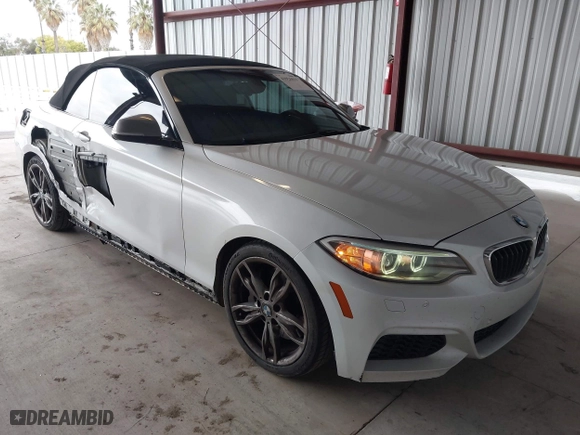 2015 BMW 2 Series M235i with VIN WBA1M1C53FV393300, listed as a IAAI auction lot 41926019 with 180,949 mi miles. Bid and sale history available at carsss.com. Image 1.