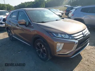 2020 Mitsubishi Eclipse Cross SE z VIN JA4AS5AA3LZ002452, wystawiony jako IAAI lot #42396254 z przebiegiem 125 746 mil mil oraz . Historia ofert i sprzedaży dostępna na DreamBid. Obrazek 1.