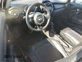 2018 MINI Hardtop Cooper with VIN WMWXP5C54J2G61440, listed as a Copart auction lot 54692875 with 63,703 mi miles and Clean title. Bid and sale history available at DreamBid. Image 8.