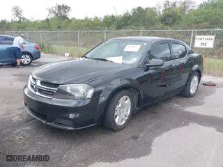 2013 Dodge Avenger SE with VIN 1C3CDZAB8DN725297, listed as a IAAI auction lot 40781847 with 142,049 mi miles. Bid and sale history available at carsss.com. Image 2.