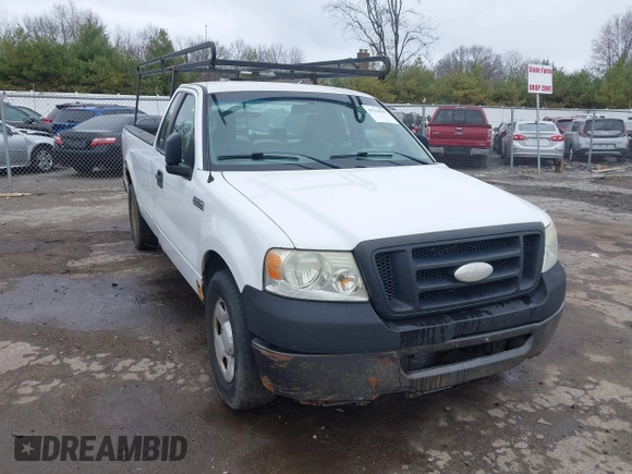 2007 Ford F-150 XL with VIN 1FTRF12207NA87325, listed as a IAAI auction lot 41918907 with 283,681 mi miles. Bid and sale history available at carsss.com. Image 1.