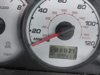 2003 Ford Escape XLS Popular with VIN 1FMYU92153KE01890, listed as a IAAI auction lot 41605087 with 109,411 mi miles. Bid and sale history available at carsss.com. Image 16.