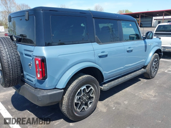 2024 Ford Bronco Outer Banks with VIN 1FMDE8BH8RLB21905, listed as a IAAI auction lot 41903020 with 2,665 mi miles. Bid and sale history available at carsss.com. Image 4.