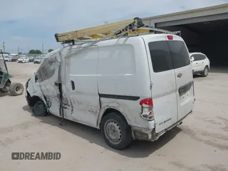 2017 Chevrolet City Express Cargo LS z VIN 3N63M0YN3HK695321, wystawiony jako IAAI lot #41717834 z przebiegiem 76 828 mil mil oraz . Historia ofert i sprzedaży dostępna na DreamBid. Obrazek 3.