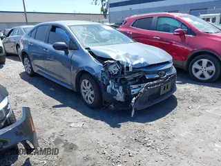 2022 Toyota Corolla LE with VIN JTDEPMAEXN3031636, listed as a IAAI auction lot 42002029 with 38,708 mi miles and . Bid and sale history available at DreamBid. Image 1.