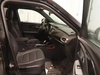 2021 Chevrolet TrailBlazer RS with VIN KL79MUSL3MB155837, listed as a IAAI auction lot 41505499 with 80,806 mi miles. Bid and sale history available at carsss.com. Image 5.