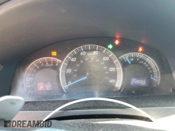 2014 Toyota Camry L with VIN 4T1BF1FK2EU322415, listed as a Copart auction lot 53624885 with 249,066 mi miles and Non Repairable. Bid and sale history available at carsss.com. Image 9.
