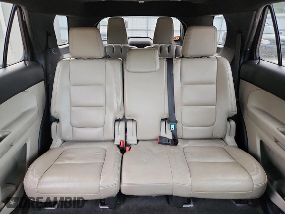 2011 Ford Explorer XLT z VIN 1FMHK8D80BGA58921, wystawiony jako Copart lot #63039705 z przebiegiem 160 052 mil mil oraz Szkoda całkowita • Salvage title. Historia ofert i sprzedaży dostępna na DreamBid. Obrazek 10.