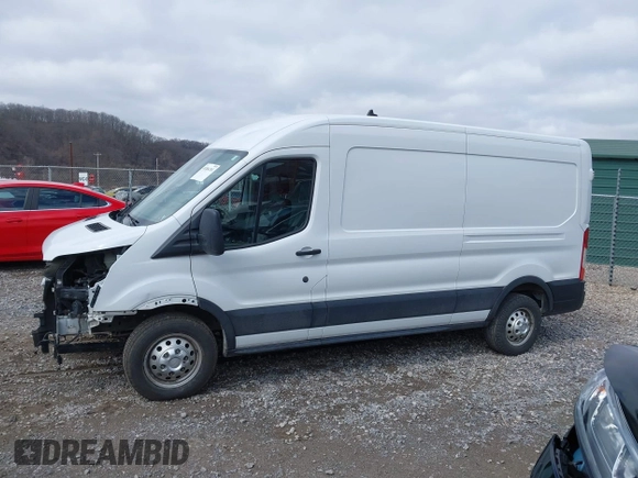 2021 Ford Transit Cargo с VIN 1FTBR2C81MKA02605, выставлен на аукционе IAAI как лот 41804703 с пробегом 94 481 миль миль и . История ставок и продаж доступна на DreamBid. Изображение 14.