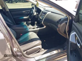 2013 Nissan Altima SV with VIN 1N4AL3AP5DC172950, listed as a IAAI auction lot 42574644 with 162,656 mi miles and . Bid and sale history available at DreamBid. Image 5.