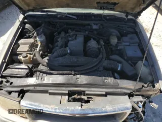 1999 GMC Sonoma with VIN 1GTCS1445X8532690, listed as a Copart auction lot 49197265 with Not Provided miles and Salvage Title. Bid and sale history available at DreamBid. Image 11.