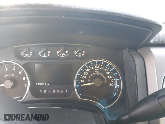 2012 Ford F-150 XL with VIN 1FTFW1CT6CKD95525, listed as a IAAI auction lot 41488859 with 211,859 mi miles. Bid and sale history available at carsss.com. Image 7.