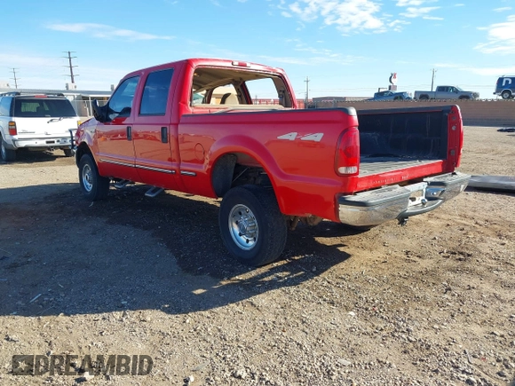 1999 Ford Super Duty F-250 XL with VIN 1FTNW21F7XEA71082, listed as a IAAI auction lot 41665200 with 210,841 mi miles. Bid and sale history available at carsss.com. Image 3.