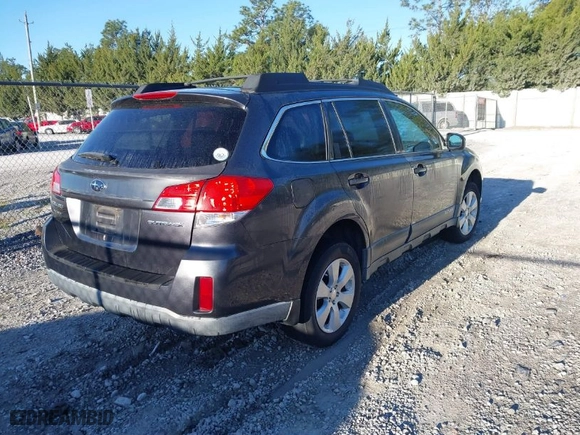 2011 Subaru Outback 2.5i Prem AWP with VIN 4S4BRCCC2B3403240, listed as a IAAI auction lot 41824835 with 189,108 mi miles. Bid and sale history available at carsss.com. Image 4.