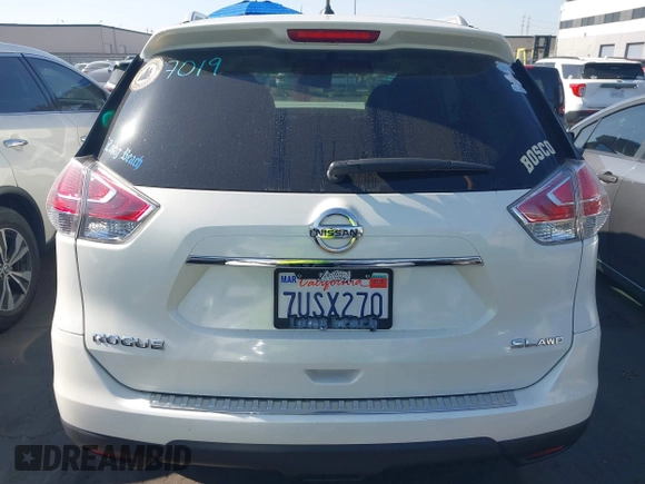 2015 Nissan Rogue SV with VIN 5N1AT2MVXFC758900, listed as a IAAI auction lot 41999538 with 104,478 mi miles and . Bid and sale history available at carsss.com. Image 17.