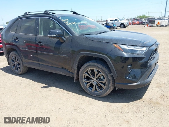 2024 Toyota RAV4 Hybrid XLE Premium z VIN JTMB6RFV3RD139222, wystawiony jako IAAI lot #41991544 z przebiegiem 20 463 mil mil oraz . Historia ofert i sprzedaży dostępna na DreamBid. Obrazek 1.