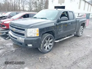 2011 Chevrolet Silverado 1500 LT with VIN 1GCRKSE39BZ300084, listed as a IAAI auction lot 41943867 with 157,056 mi miles and . Bid and sale history available at DreamBid. Image 17.