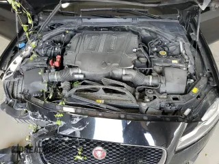 2016 Jaguar XF S with VIN SAJBM4BV0GCY13717, listed as a Copart auction lot 70385854 with 82,592 mi miles and Salvage Title. Bid and sale history available at carsss.com. Image 11.