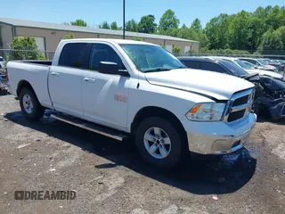 2017 Ram 1500 Big Horn z VIN 1C6RR7TT3HS770180, wystawiony jako IAAI lot #42279885 z przebiegiem 146 444 mil mil oraz . Historia ofert i sprzedaży dostępna na DreamBid. Obrazek 1.