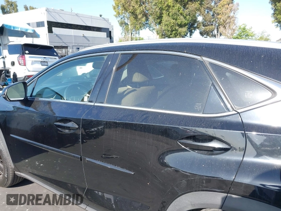 2015 Lexus NX 200t z VIN JTJYARBZ7F2016660, wystawiony jako IAAI lot #42500521 z przebiegiem 75 476 mil mil oraz . Historia ofert i sprzedaży dostępna na DreamBid. Obrazek 15.