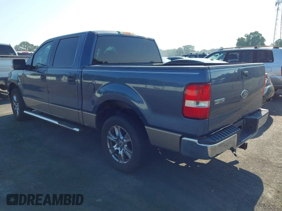 2005 Ford F-150 XLT z VIN 1FTPW12555KE66885, wystawiony jako IAAI lot #42679054 z przebiegiem 356 314 mil mil oraz . Historia ofert i sprzedaży dostępna na DreamBid. Obrazek 3.