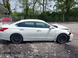 2017 Nissan Altima SV with VIN 1N4AL3APXHC233988, listed as a IAAI auction lot 42123873 with 49,000 mi miles and . Bid and sale history available at DreamBid. Image 14.