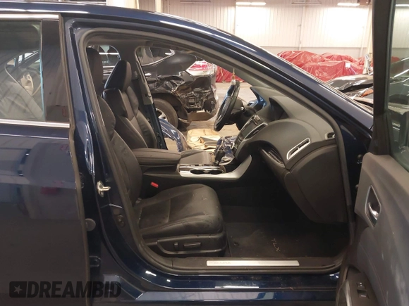 2020 Acura TLX w/Technology Pkg with VIN 19UUB1F58LA001692, listed as a IAAI auction lot 41562503 with 70,664 mi miles. Bid and sale history available at carsss.com. Image 5.