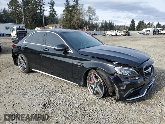 2016 Mercedes-Benz C 63 S AMG with VIN 55SWF8HB4GU109133, listed as a Copart auction lot 43380055 with 70,940 mi miles and Salvage title. Bid and sale history available at DreamBid. Image 4.