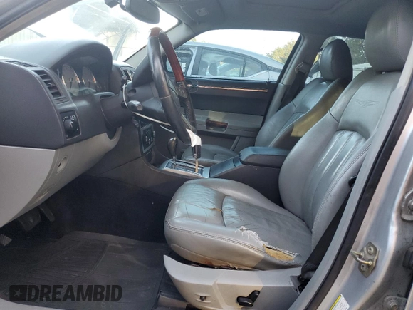 2006 Chrysler 300 C with VIN 2C3LK63H26H345230, listed as a Copart auction lot 84972914 with 139,648 mi miles and Clean Title. Bid and sale history available at carsss.com. Image 7.