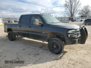 2005 GMC Sierra 2500HD SLT z VIN 1GTHK23205F964169, wystawiony jako Copart lot #42234625 z przebiegiem 304 832 mil mil oraz Szkoda całkowita • Salvage title. Historia ofert i sprzedaży dostępna na DreamBid. Obrazek 4.