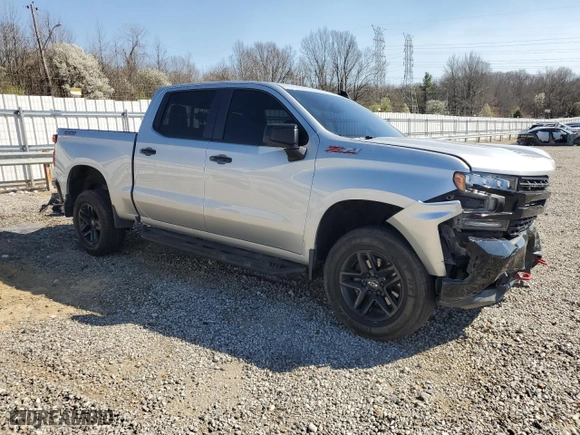 2019 Chevrolet Silverado 1500 LT Trail Boss with VIN 1GCPYFED5KZ360806, listed as a Copart auction lot 48714005 with 105,547 mi miles and Salvage Title. Bid and sale history available at carsss.com. Image 4.