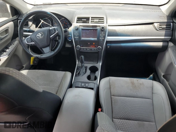 2015 Toyota Camry LE z VIN 4T1BD1FK9FU142761, wystawiony jako Copart lot #56158295 z przebiegiem 127 761 mil mil oraz Szkoda całkowita • Salvage title. Historia ofert i sprzedaży dostępna na DreamBid. Obrazek 8.