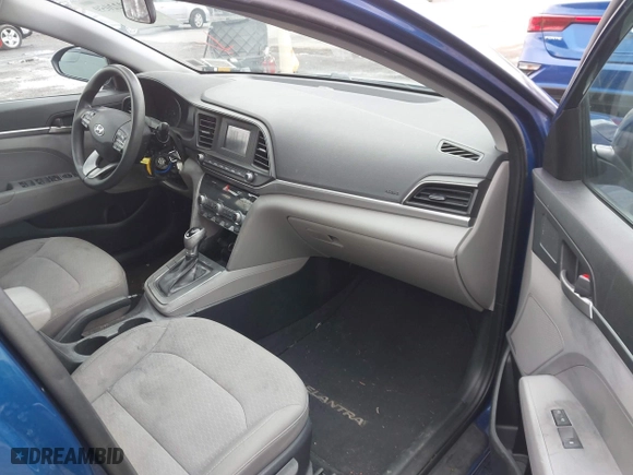 2020 Hyundai Elantra SE with VIN 5NPD74LF8LH548601, listed as a IAAI auction lot 42022059 with 95,497 mi miles. Bid and sale history available at carsss.com. Image 5.