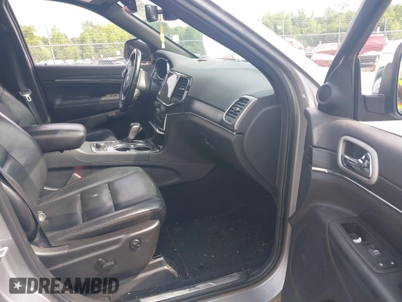 2020 Jeep Grand Cherokee Limited X z VIN 1C4RJFBG3LC233195, wystawiony jako IAAI lot #42492543 z przebiegiem 60 940 mil mil oraz . Historia ofert i sprzedaży dostępna na DreamBid. Obrazek 5.