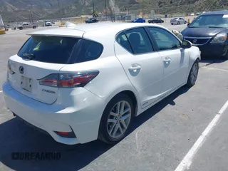 2014 Lexus CT 200h z VIN JTHKD5BH6E2191494, wystawiony jako IAAI lot #41987107 z przebiegiem 160 356 mil mil oraz . Historia ofert i sprzedaży dostępna na DreamBid. Obrazek 4.