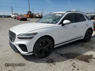 2022 Genesis GV70 Sport z VIN KMUMCDTC6NU036875, wystawiony jako Copart lot #49517785 z przebiegiem 43 660 mil mil oraz Szkoda całkowita • Salvage title. Historia ofert i sprzedaży dostępna na DreamBid. Obrazek 1.
