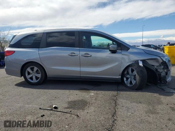 2020 Honda Odyssey EX with VIN 5FNRL6H5XLB009666, listed as a Copart auction lot 45526805 with 81,622 mi miles and Salvage Title. Bid and sale history available at DreamBid. Image 4.