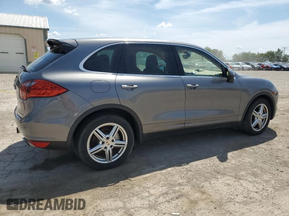 2012 Porsche Cayenne S с VIN WP1AB2A23CLA44604, выставлен на аукционе Copart как лот 58146455 с пробегом 370 299 миль миль и Списание • Salvage title. История ставок и продаж доступна на DreamBid. Изображение 3.