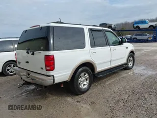 1998 Ford Expedition XLT with VIN 1FMRU1766WLC18376, listed as a IAAI auction lot 41538576 with 176,079 mi miles. Bid and sale history available at carsss.com. Image 4.