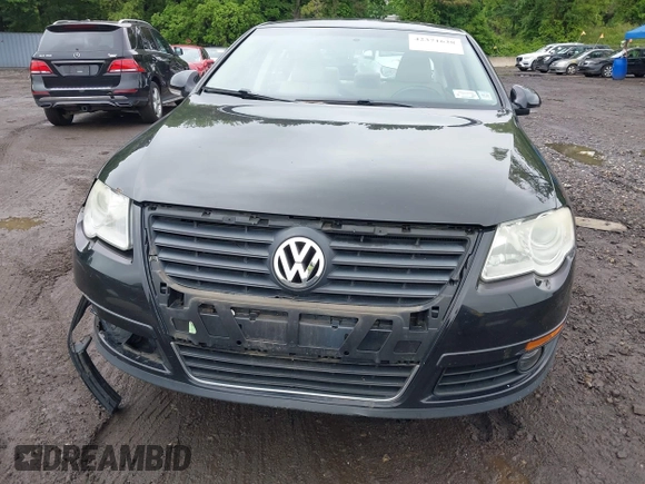 2010 Volkswagen Passat Komfort with VIN WVWJM7AN6AE154387, listed as a IAAI auction lot 42371628 with 145,054 mi miles and . Bid and sale history available at DreamBid. Image 12.