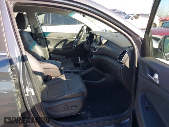 2019 Hyundai Tucson Ultimate with VIN KM8J3CAL1KU068739, listed as a IAAI auction lot 41738850 with 6,005 mi miles. Bid and sale history available at carsss.com. Image 5.